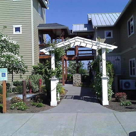Homestead Resort Lynden Exterior foto
