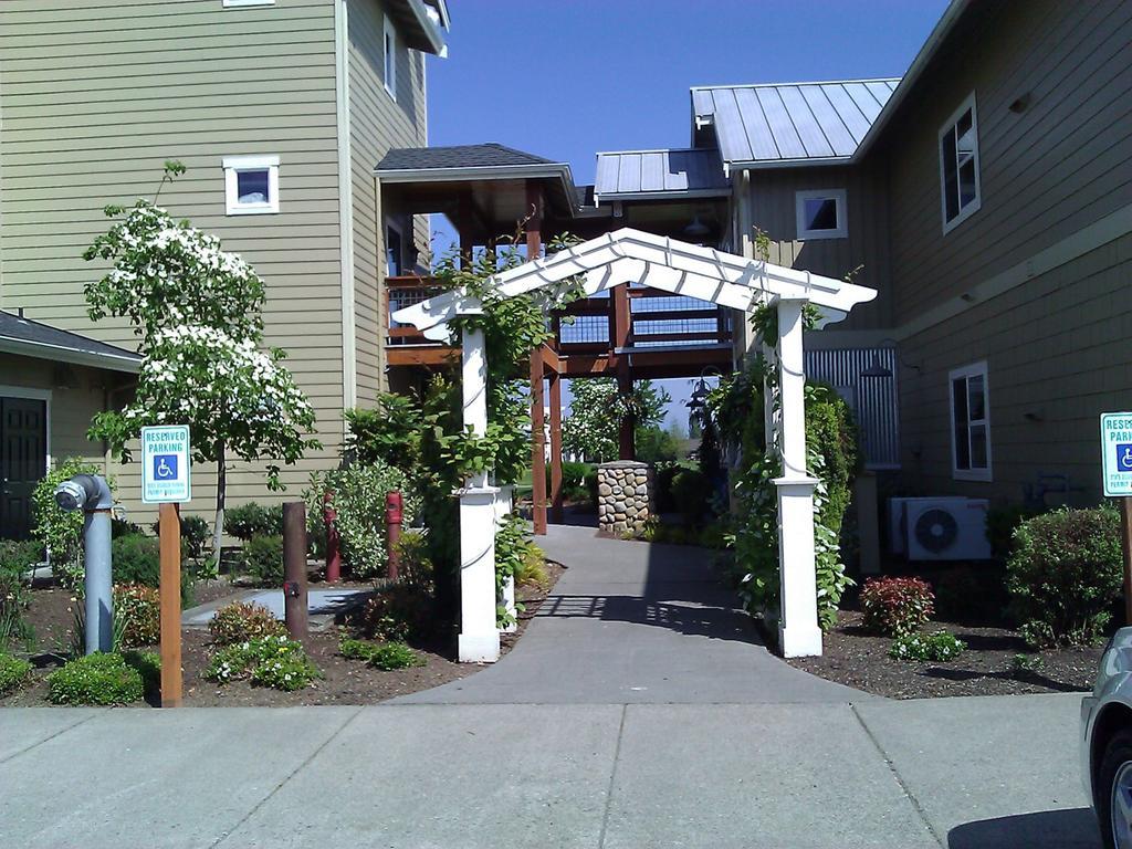 Homestead Resort Lynden Exterior foto